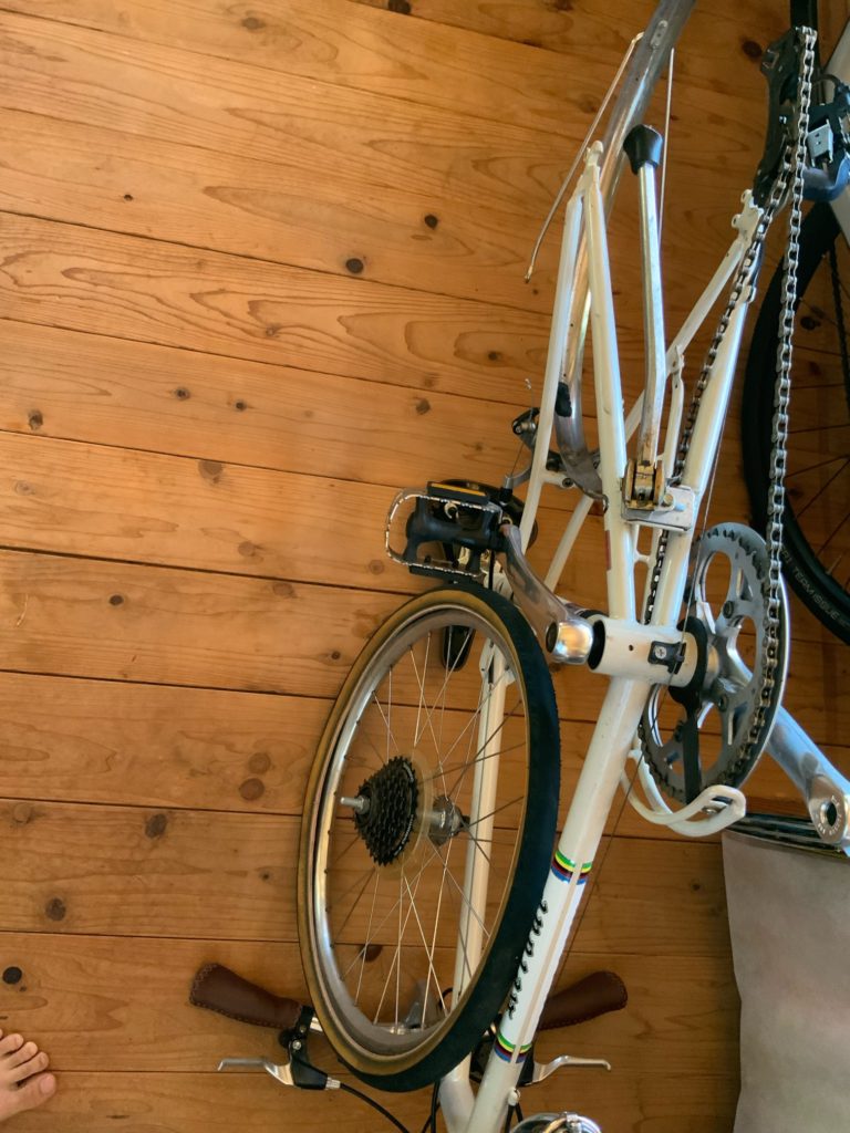 ロードバイク　アルミ　カーボン　クロモリ