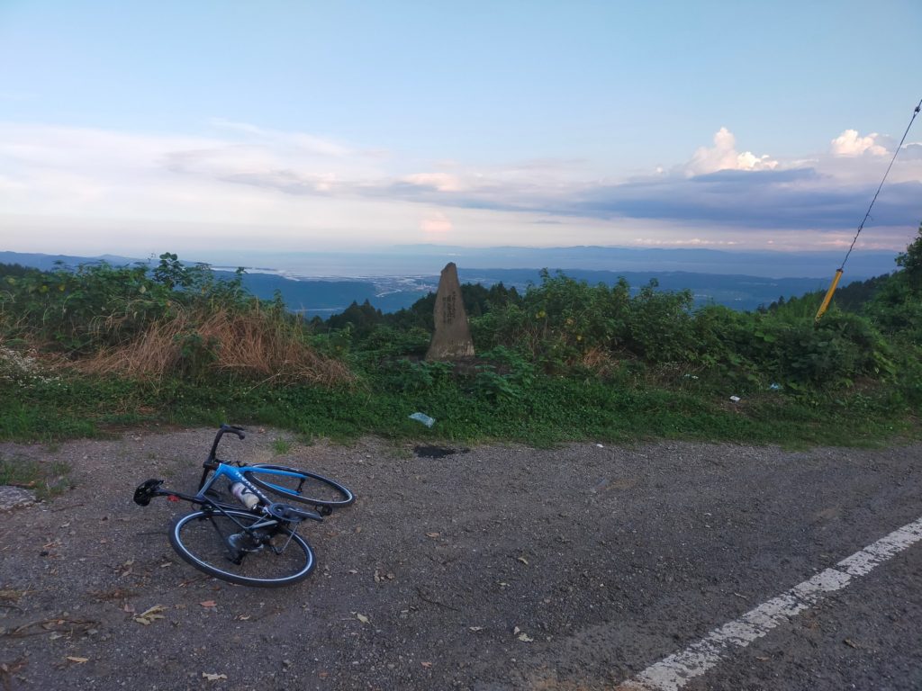 ロードバイク　アルミ　カーボン　クロモリ